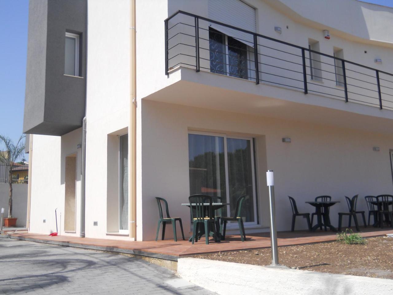 White Beach Beb Fontane Bianche Exterior photo