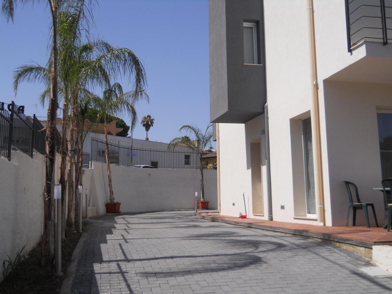 White Beach Beb Fontane Bianche Exterior photo