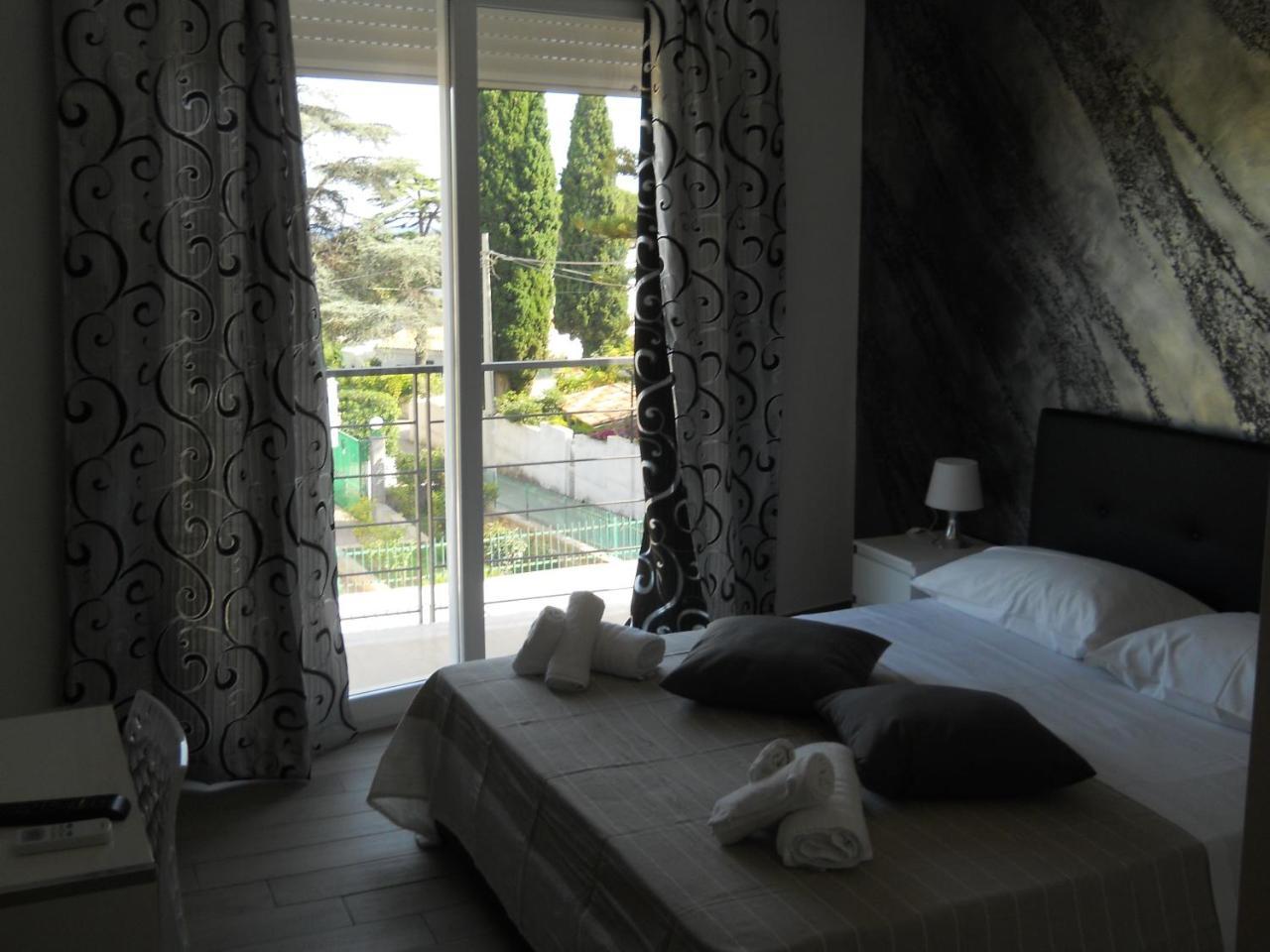 White Beach Beb Fontane Bianche Exterior photo