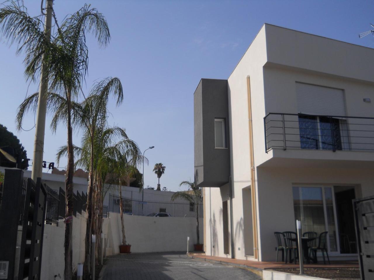 White Beach Beb Fontane Bianche Exterior photo
